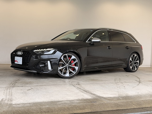 Audi RS 4 Avant RS 4 Avant for more details contact your dealer
