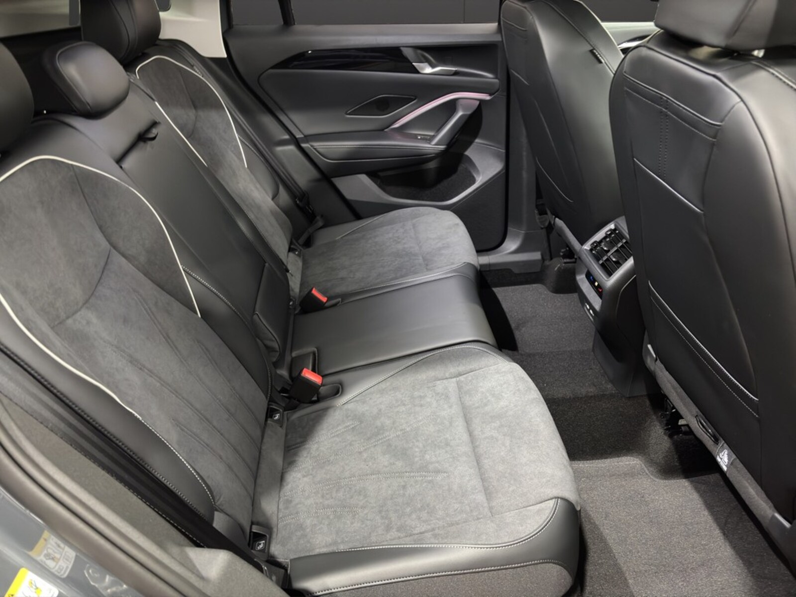 Volkswagen Tiguan – Bild 15