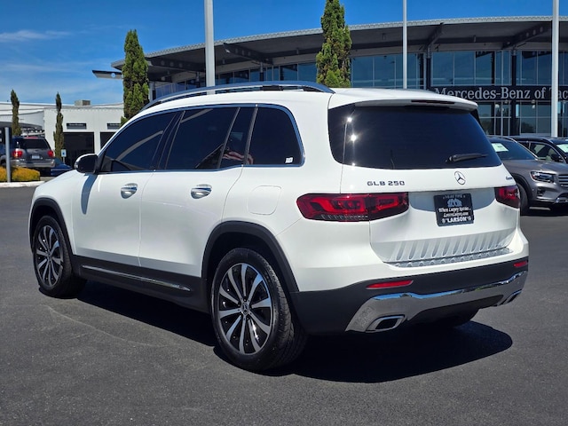 2022 Mercedes-Benz GLB 250