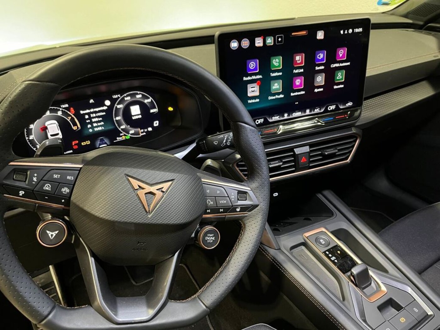 CUPRA Leon Sportstourer 1.5 TSI e-Hybrid DSG 150 kW (204 CV) — photo 9
