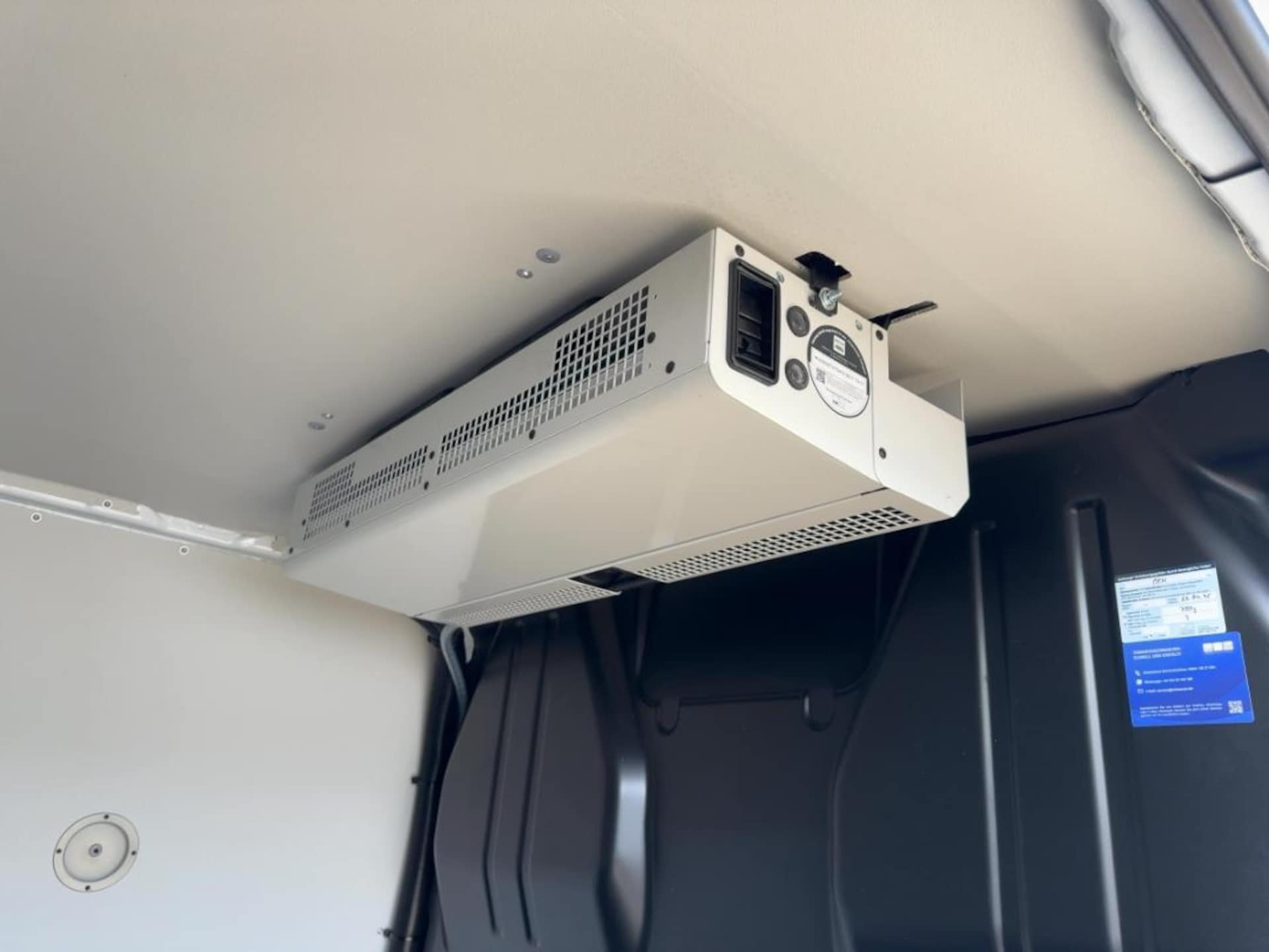 Volkswagen Transporter Kasten kurzer Radstand