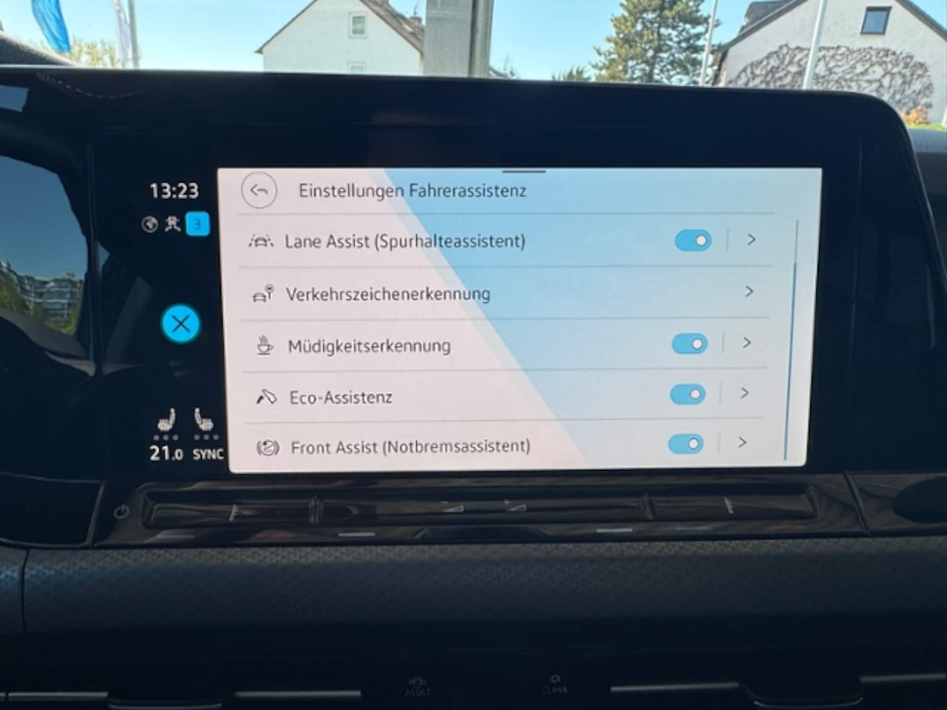 Volkswagen Golf Active