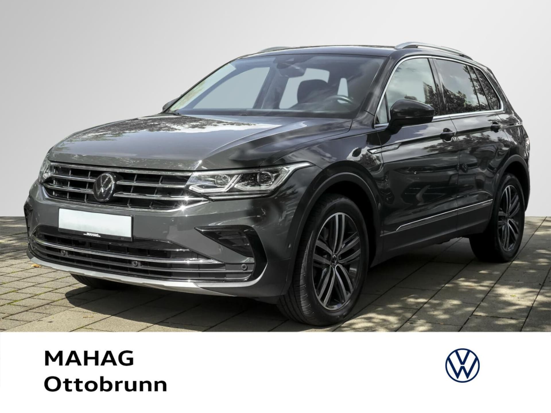 Volkswagen Tiguan — Volkswagen Tiguan Tiguan Elegance 2.0 TSI 4MOT AHK IQ.Light IQ.Drive Navi HuD ParkAssist Standhz H&K eKlappe A