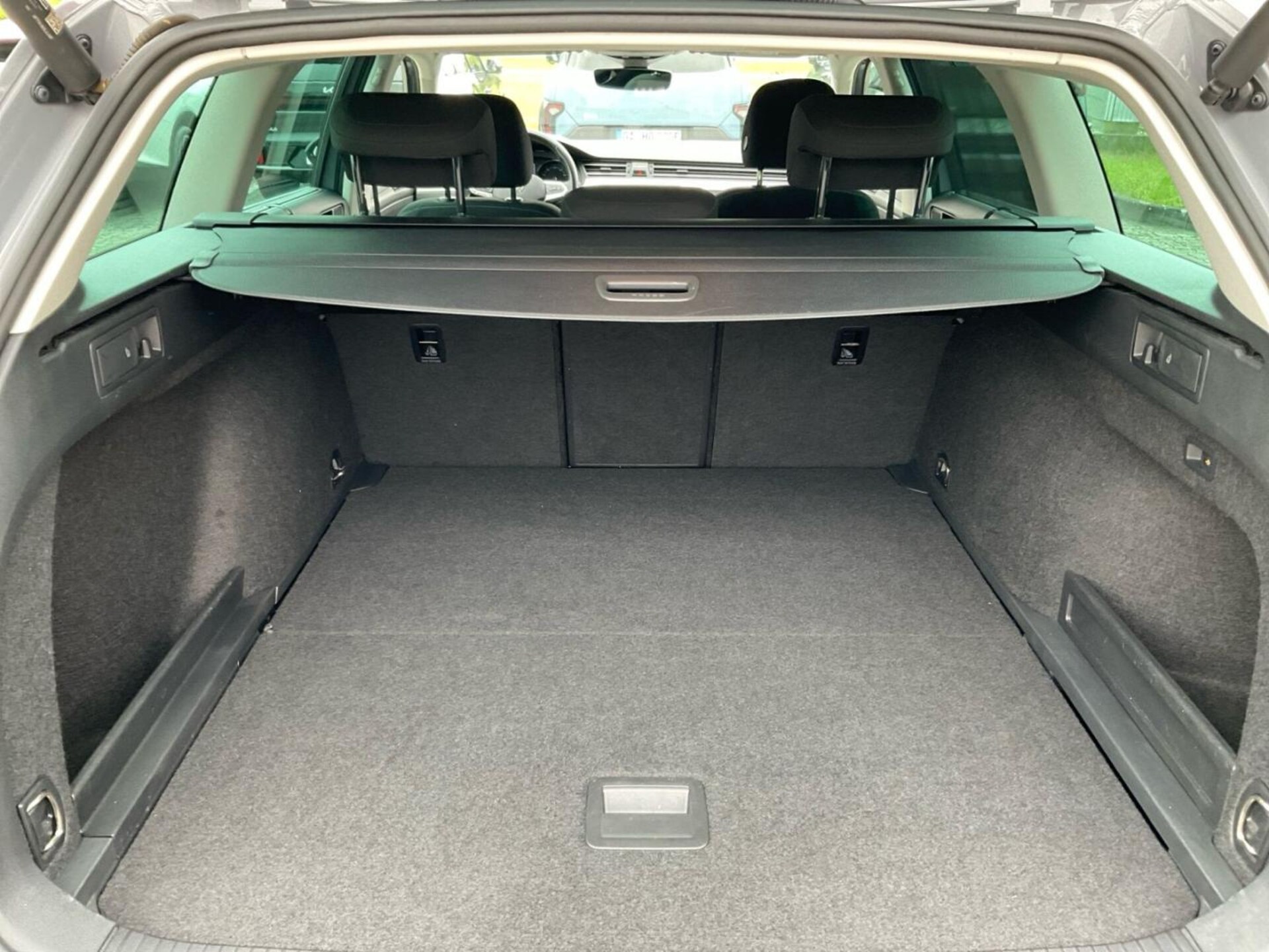 Volkswagen Passat Variant Conceptline