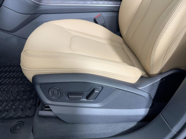 2026 Audi Q7 Premium Plus - Photo 12