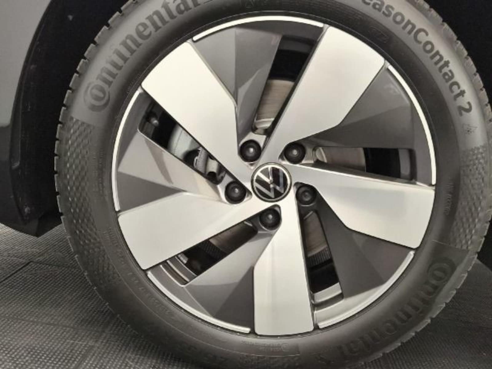 Volkswagen Passat – Bild 9
