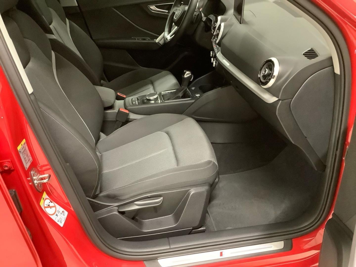 Bild über Audi Q2 S line 40 TFSI quattro S tronic - für weitere Informationen kontaktieren Sie den Audi Partner