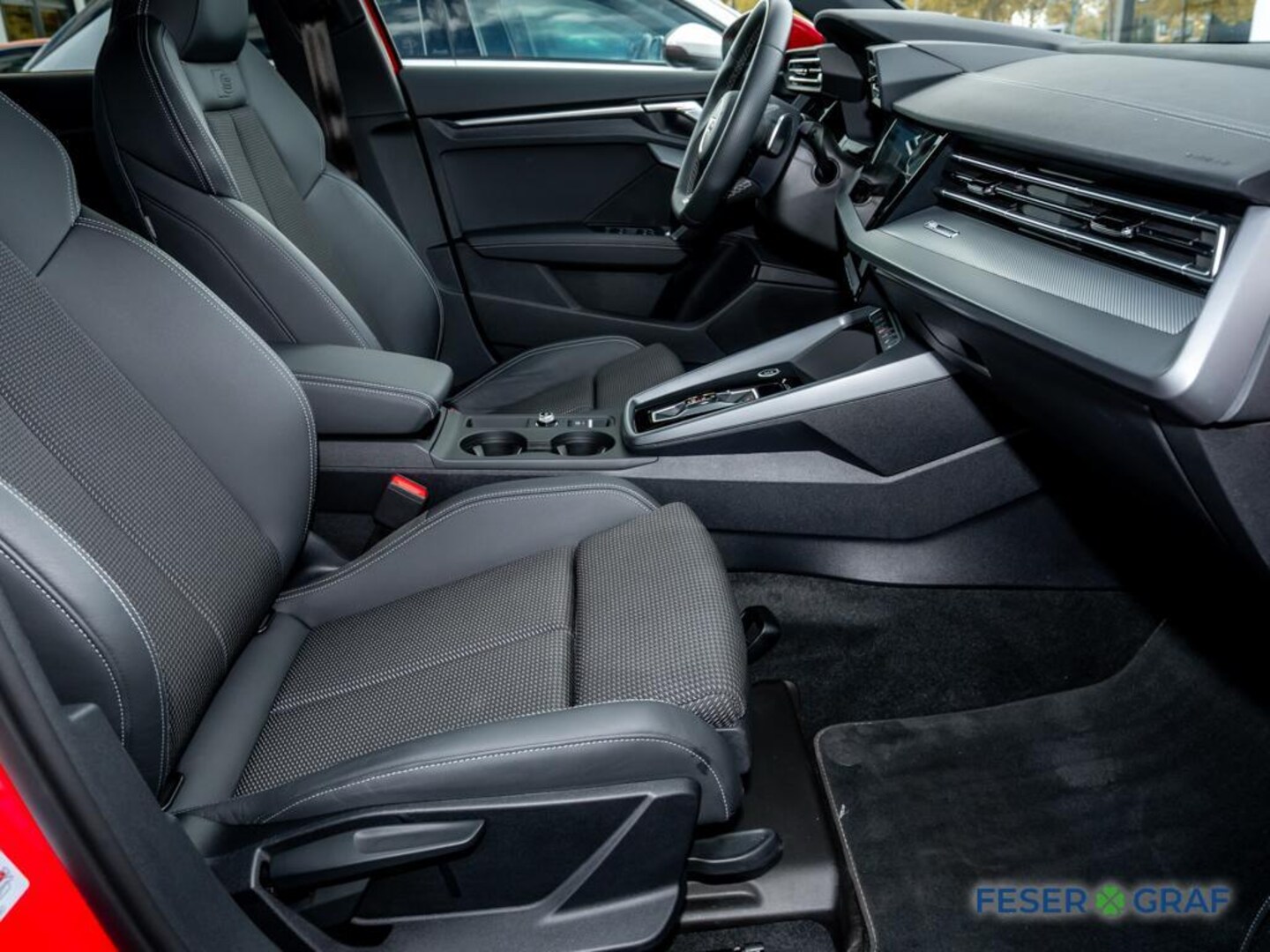 Bild über Audi A3 Sportback S line 35 TFSI S tronic - für weitere Informationen kontaktieren Sie den Audi Partner