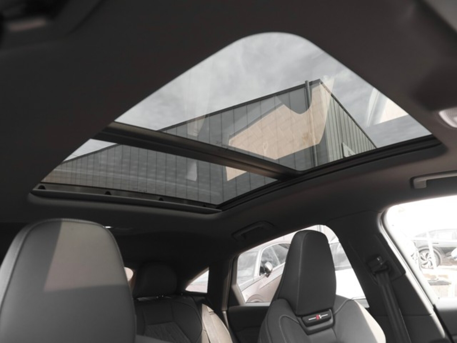 Audi Q6 Sportback e-tron – Bild 13