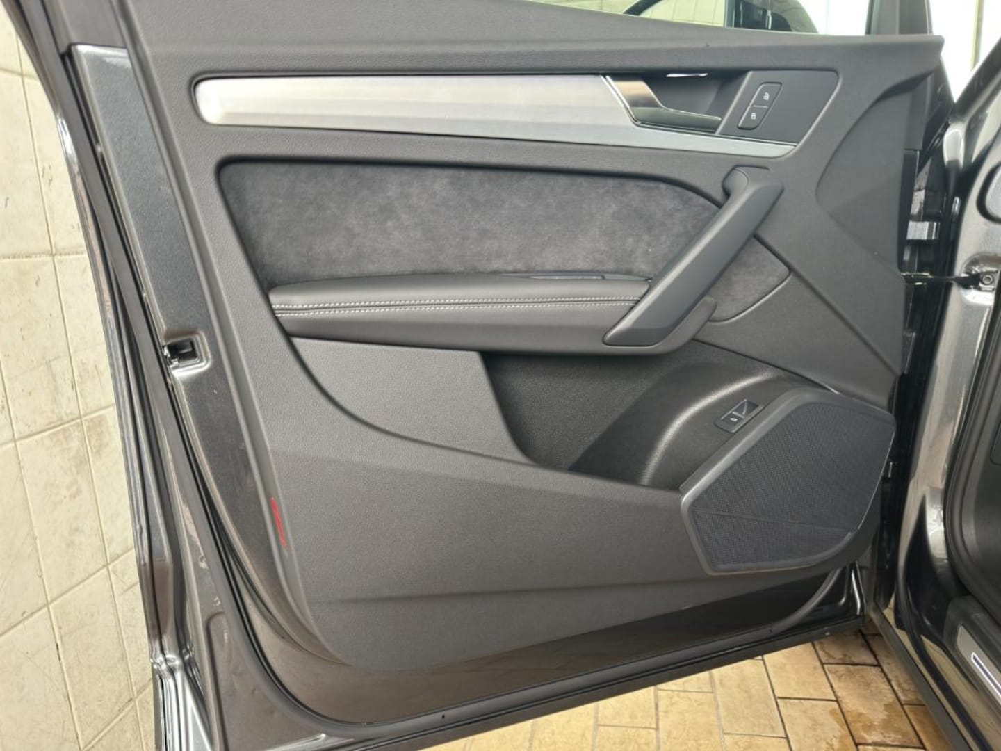 Bild über Audi Q5 40 TDI quattro S tronic - für weitere Informationen kontaktieren Sie den Audi Partner