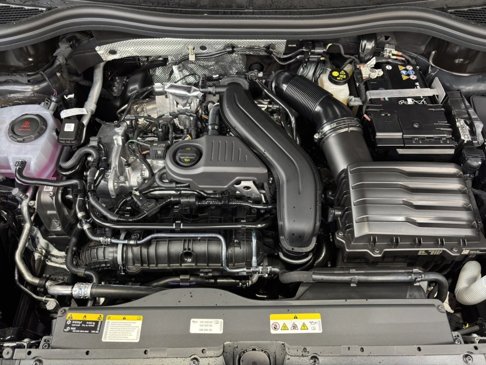 Volkswagen Tiguan – Bild 17