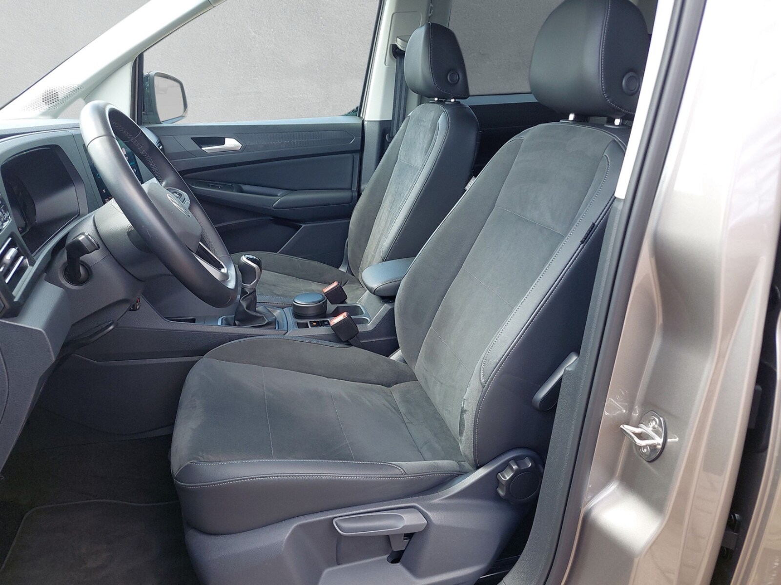 Volkswagen Caddy – Bild 13