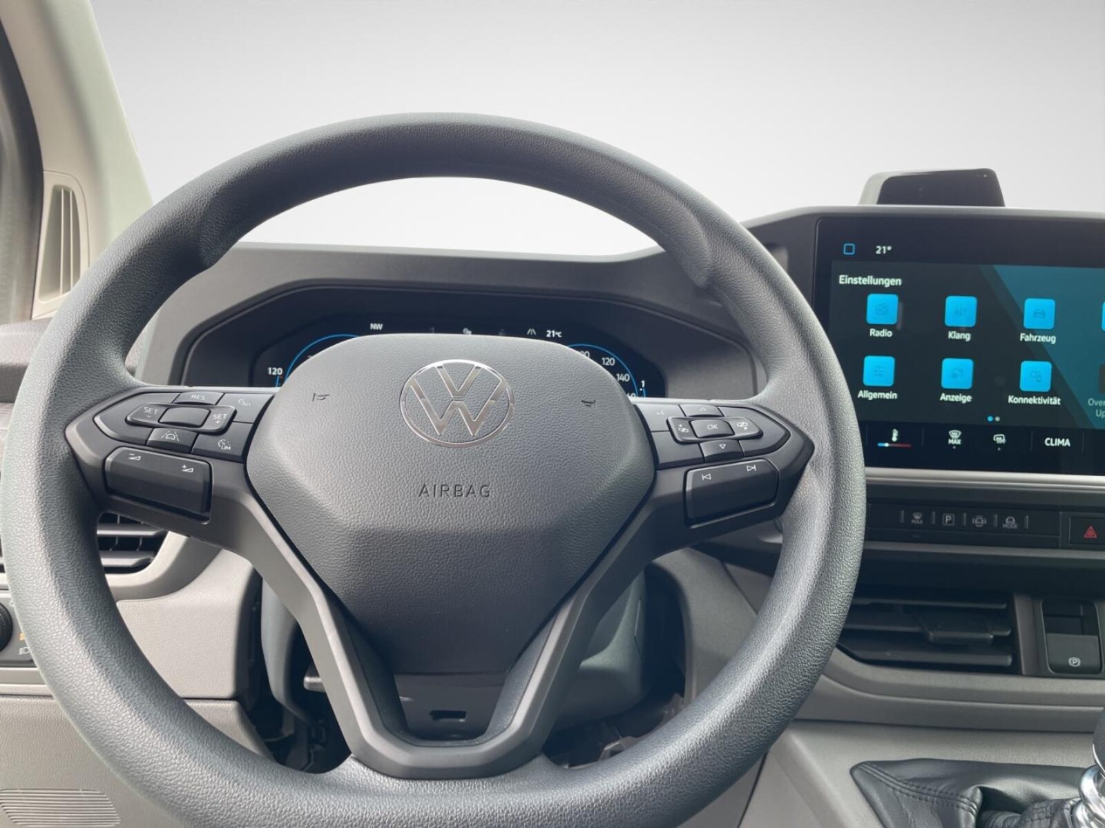 Volkswagen Transporter Kasten kurzer Radstand – Bild 9