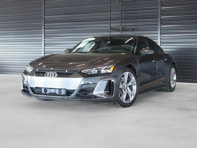 2023 Audi e-tron GT Prestige quattro's photo