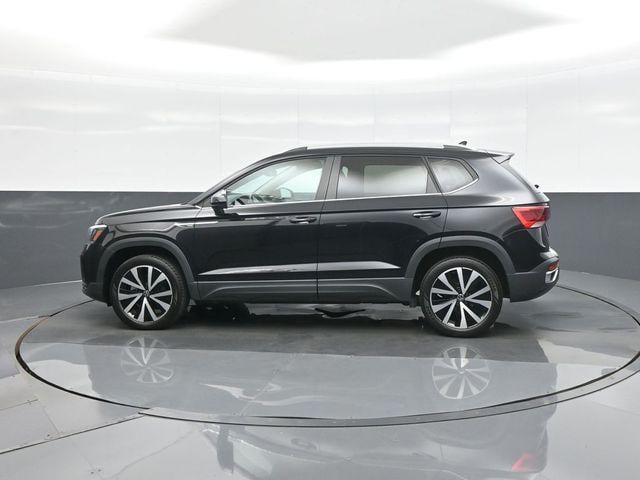 2023 Volkswagen Taos