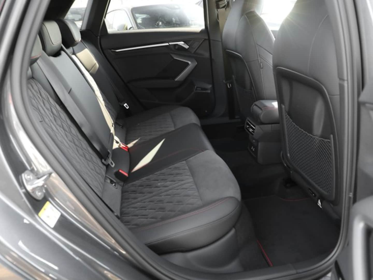 Bild über Audi A3 Sportback TFSI e TFSI e 200 kW S tronic - für weitere Informationen kontaktieren Sie den Audi Partner