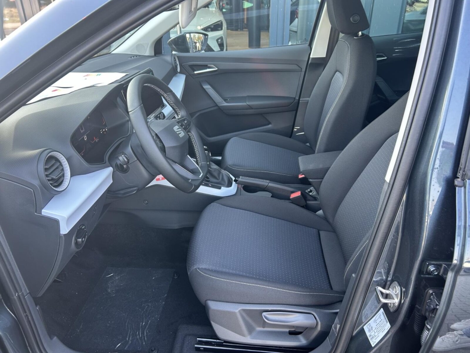 SEAT Arona – Bild 9