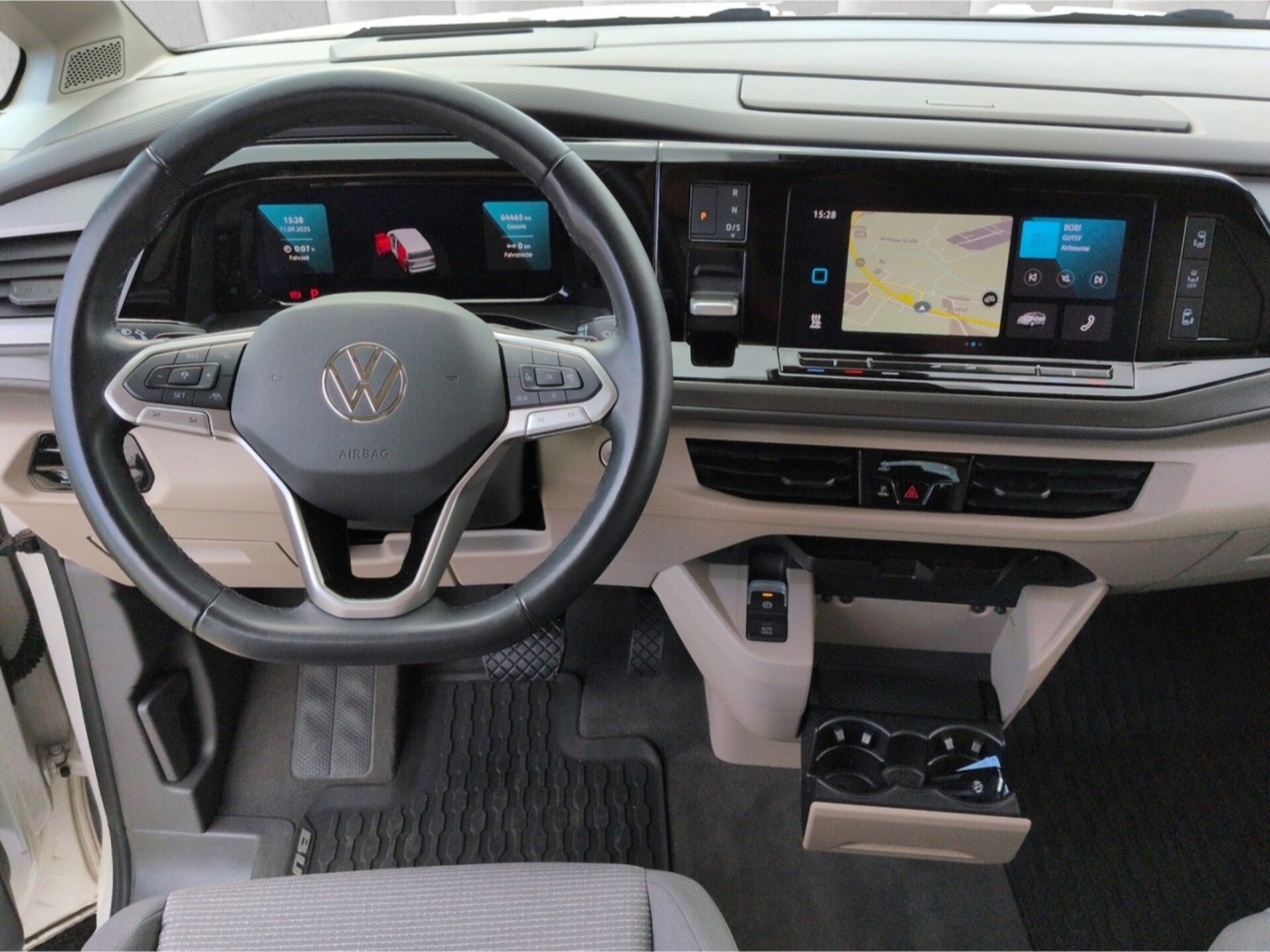 Volkswagen Multivan Langversion Basis-Modell