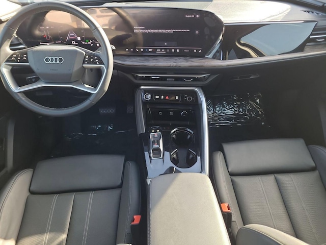 2025 Audi Q5 Premium Plus - Photo 11
