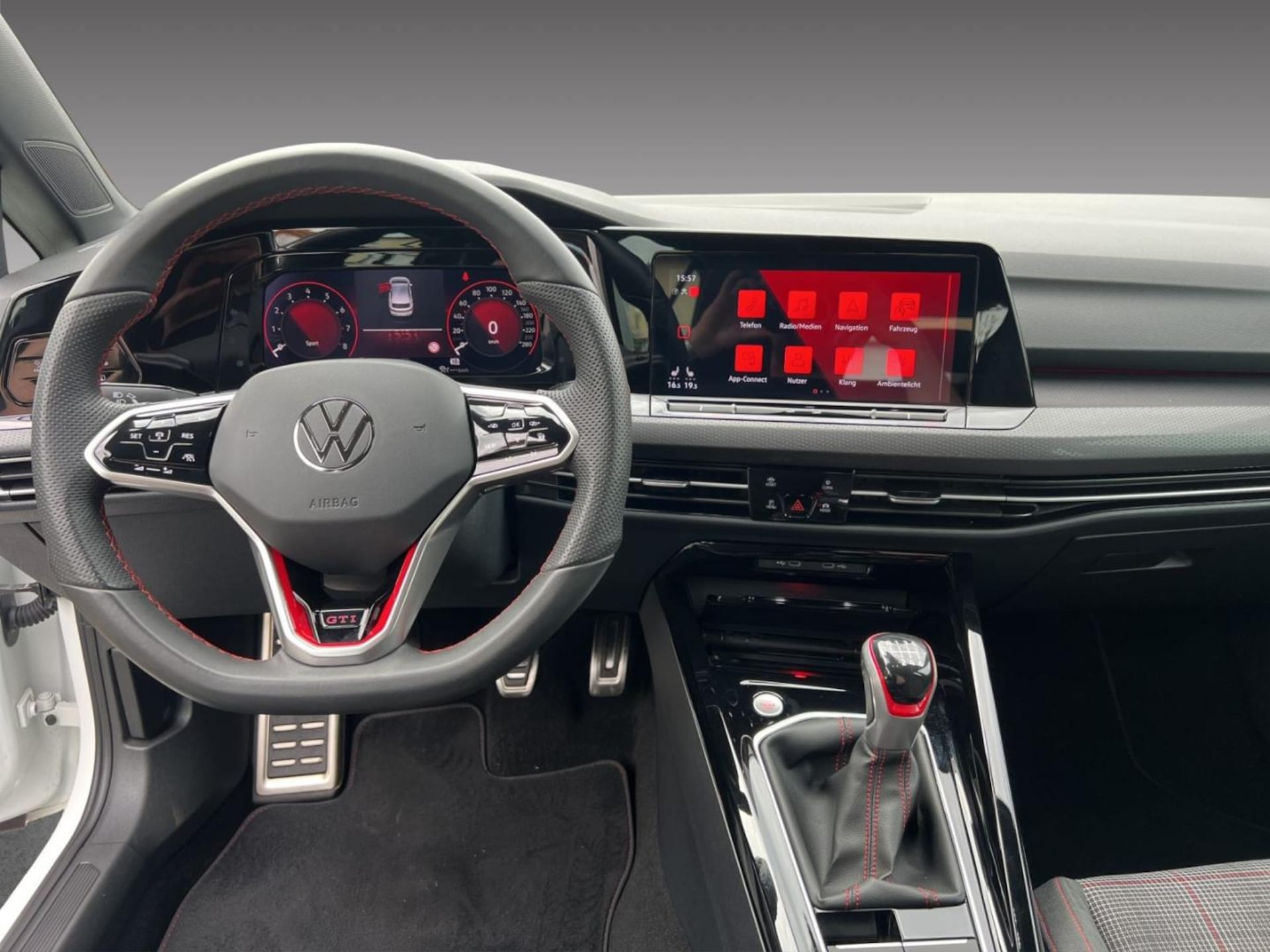 Volkswagen Golf GTI