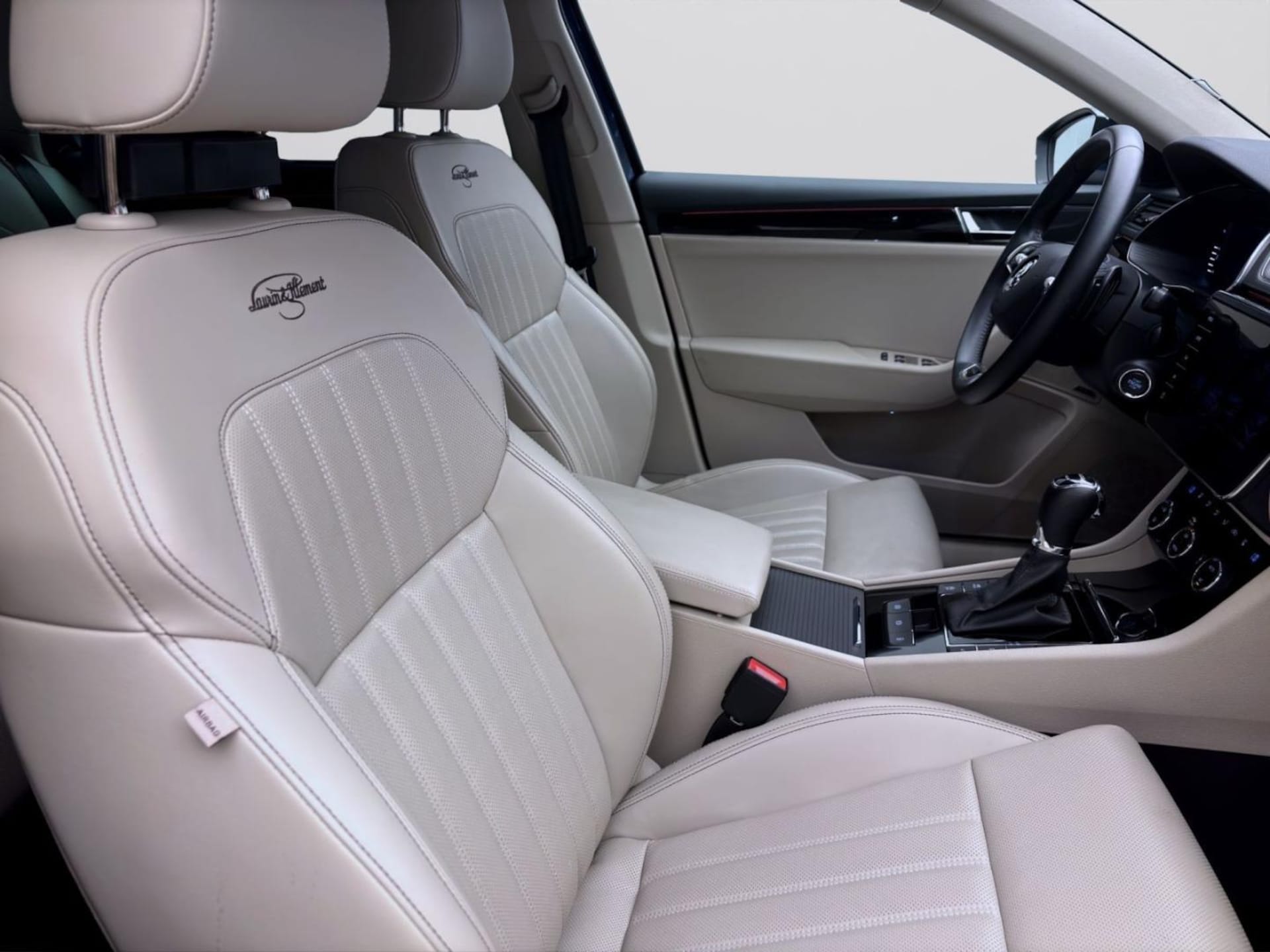 Skoda Superb Combi Laurin & Klement