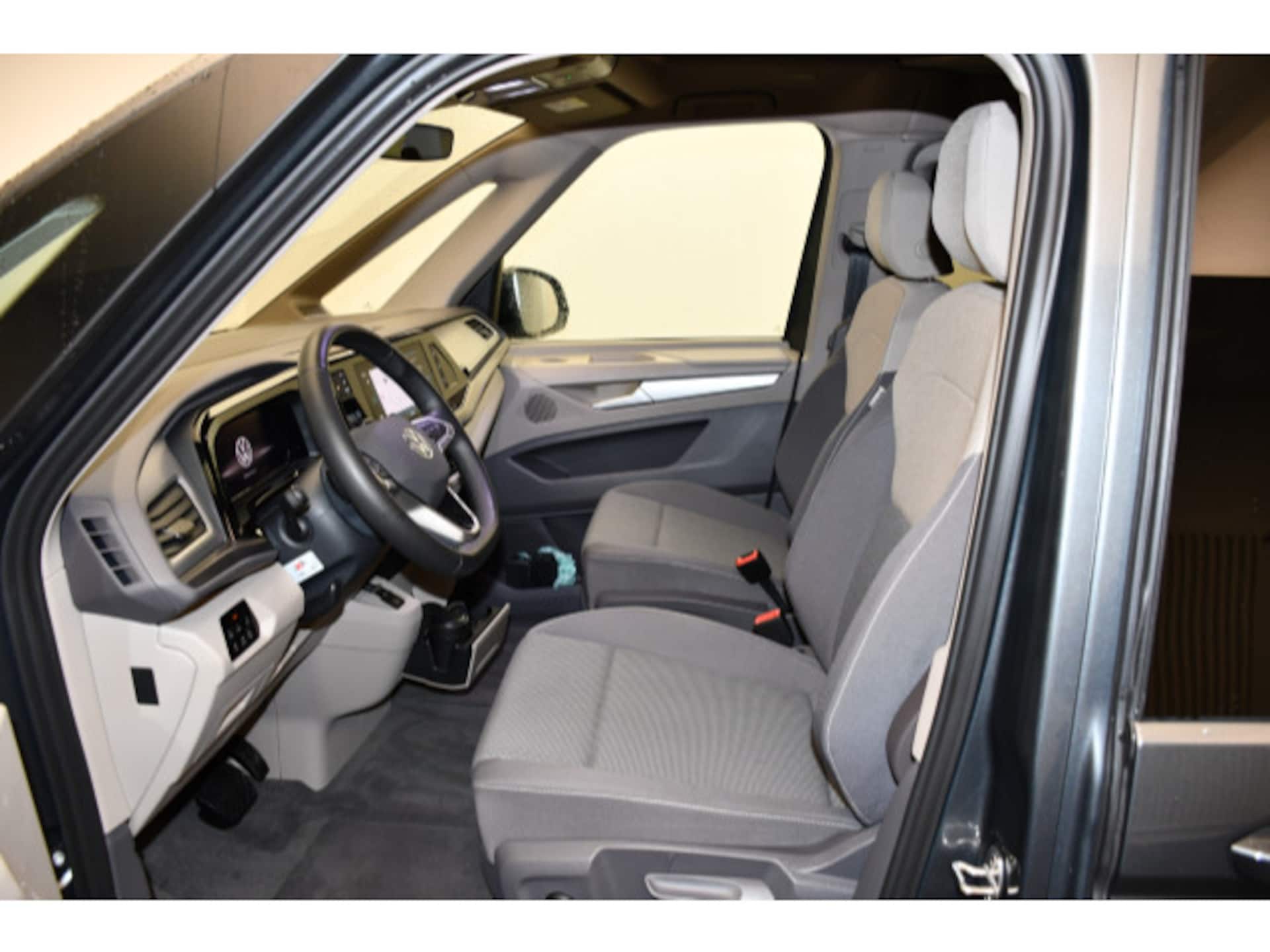 Volkswagen California Coast