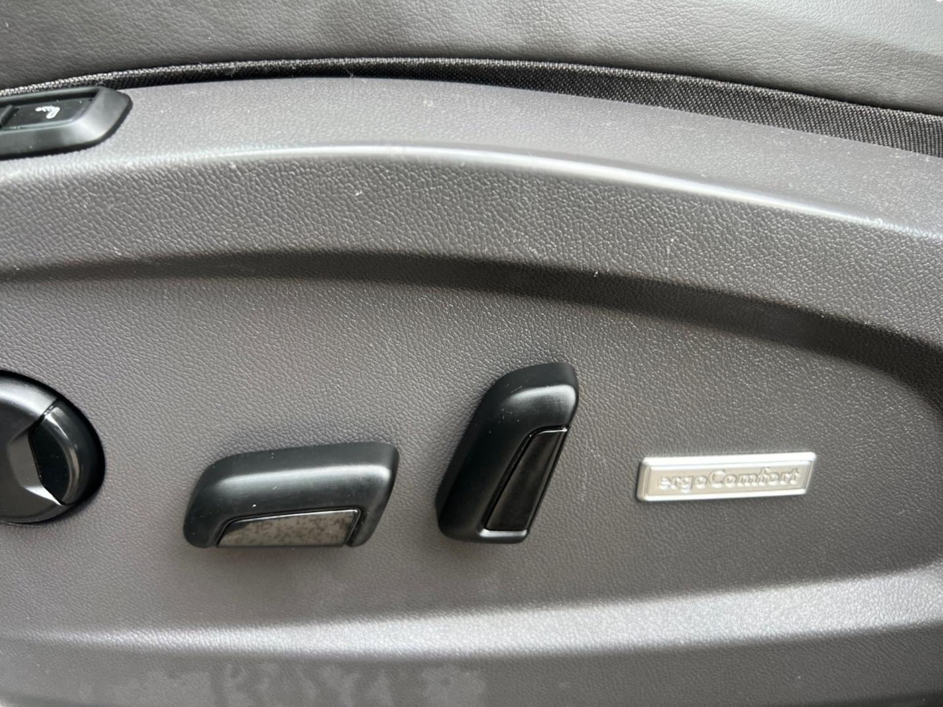 Volkswagen Multivan Style