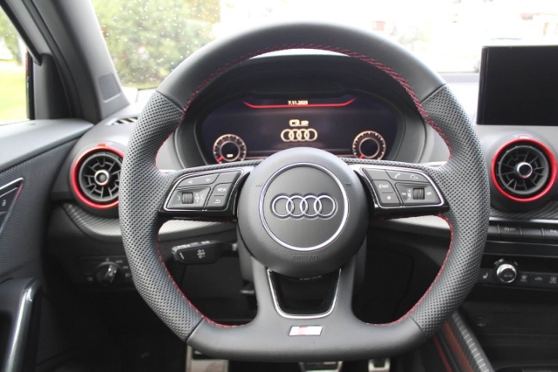 Audi Q2 S line