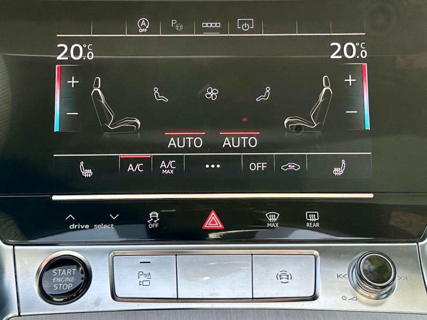 Bild über Audi A6 Avant sport 55 TFSI quattro S tronic - für weitere Informationen kontaktieren Sie den Audi Partner