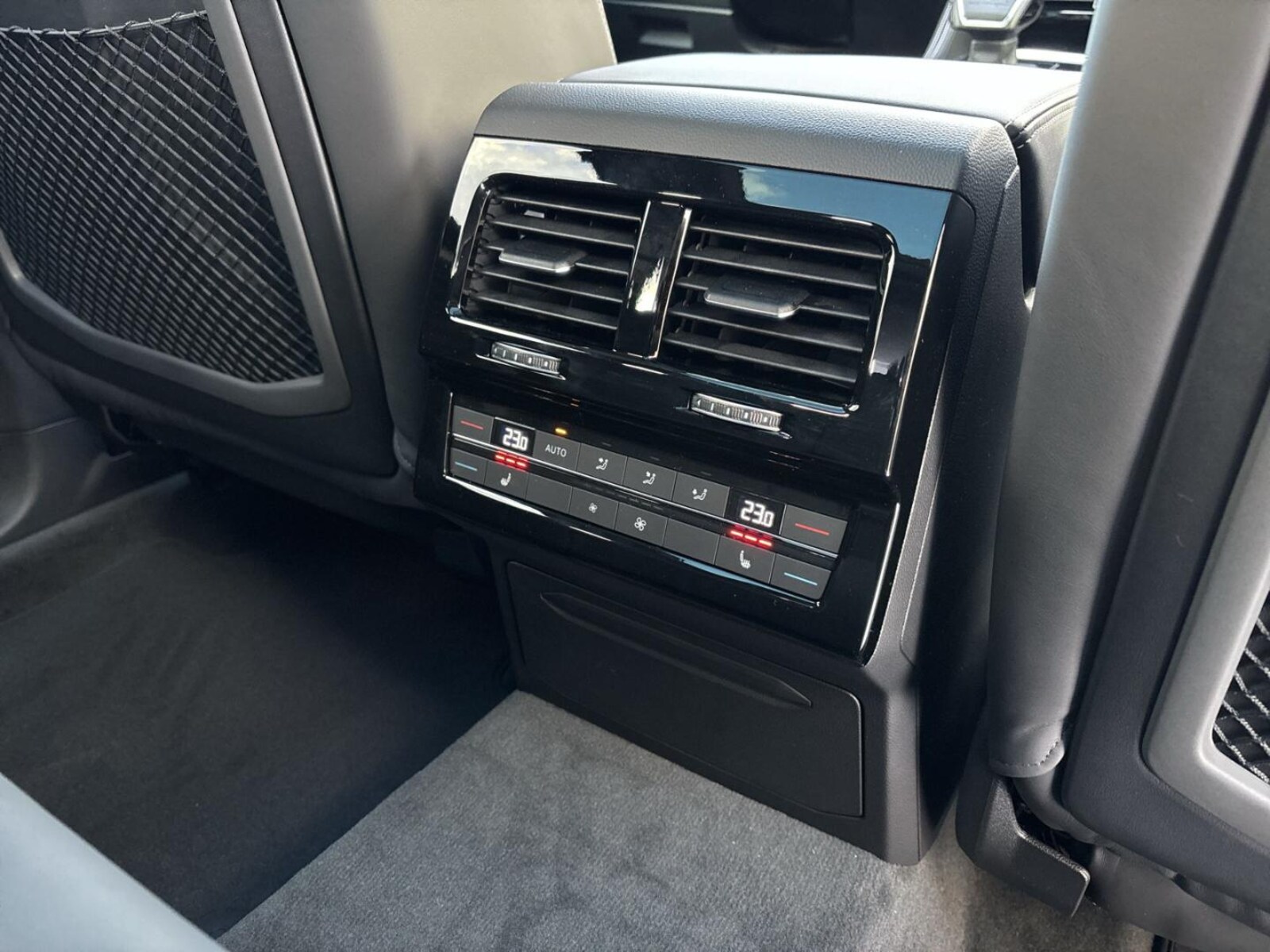 Volkswagen Touareg – Bild 15