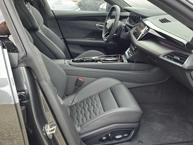 2026 Audi S e-tron GT Prestige - Photo 11