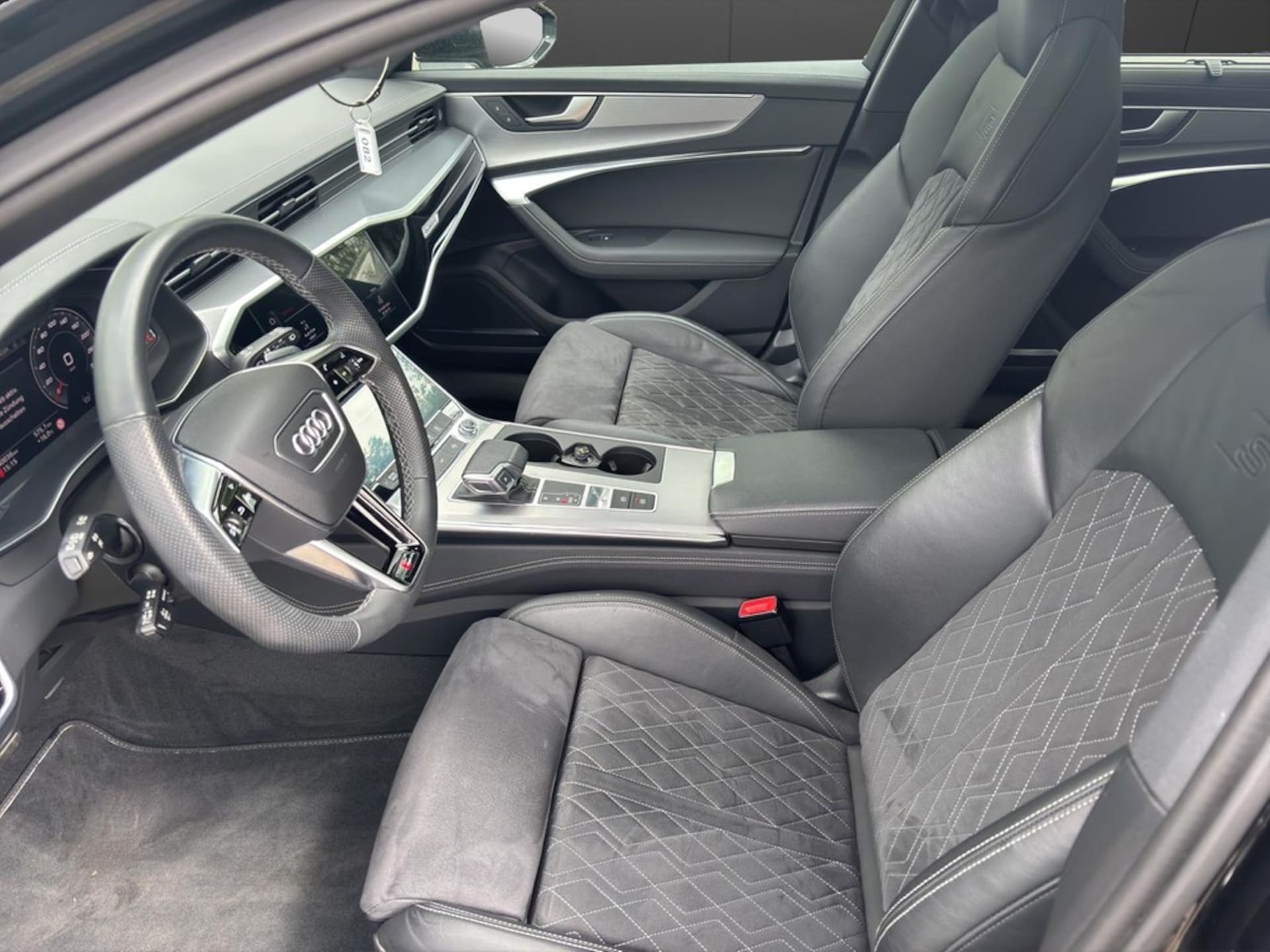 Audi S6 Avant