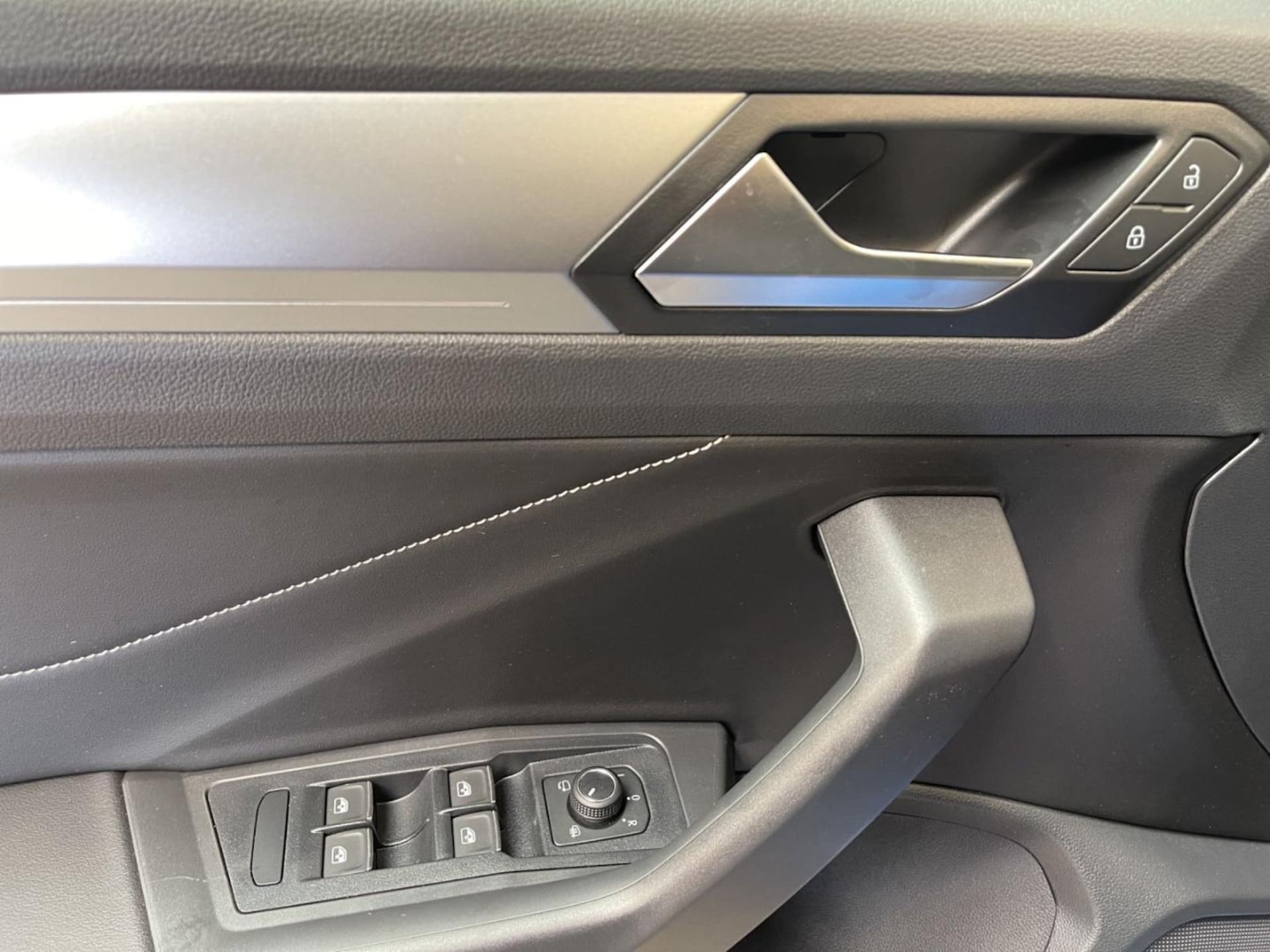 Volkswagen T-Roc Cabriolet Style