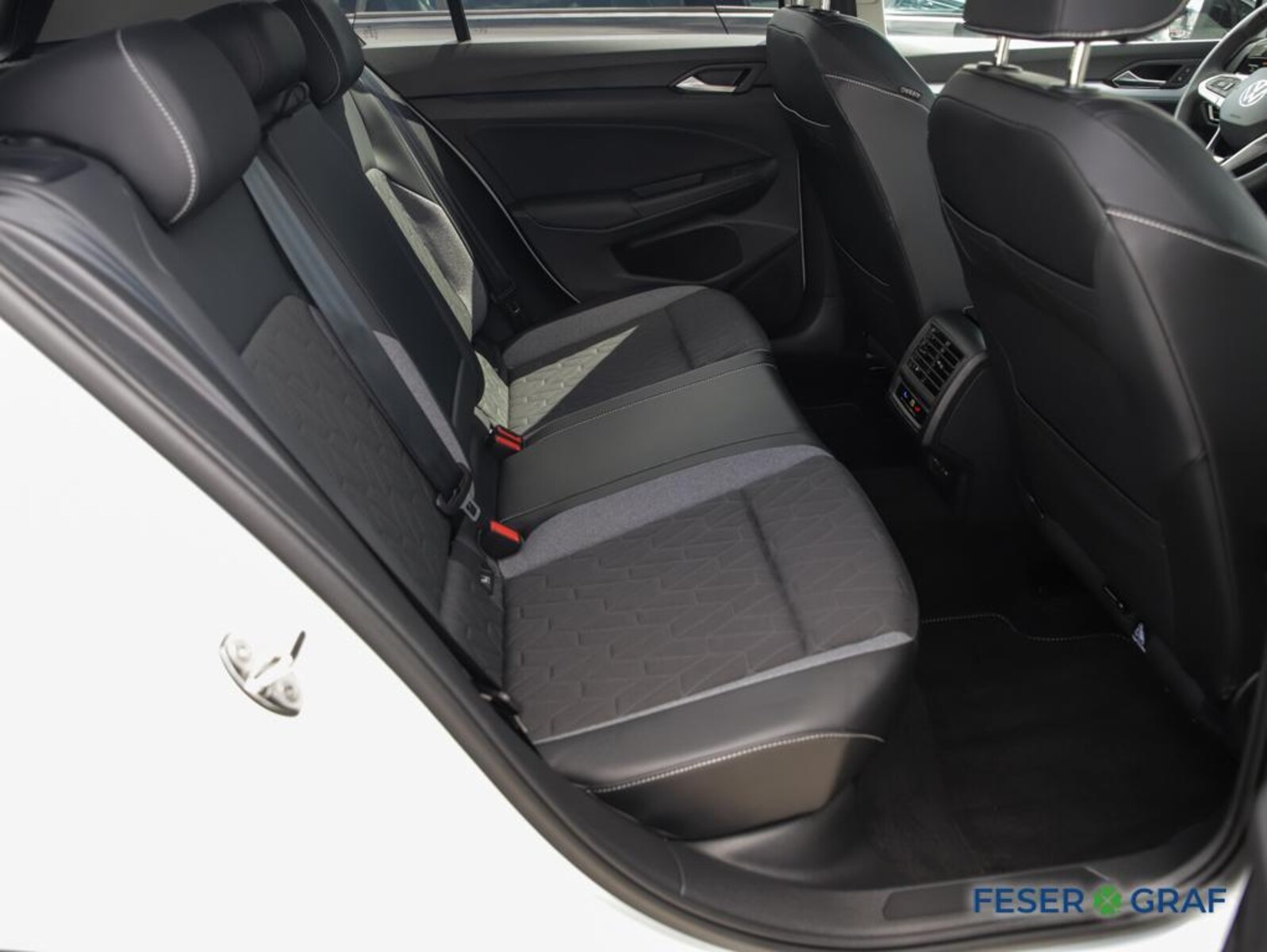 Volkswagen Golf – Bild 6