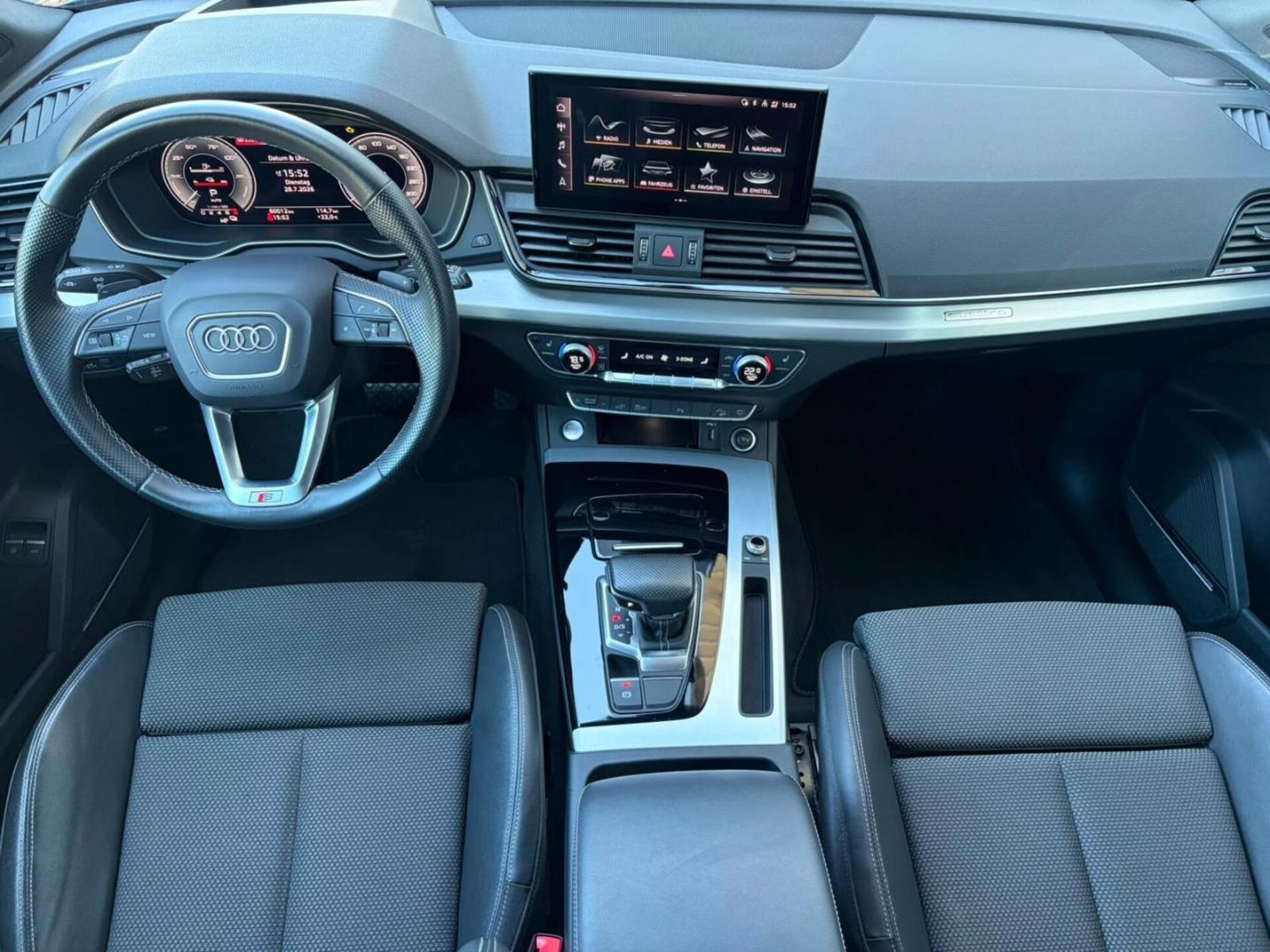 Audi Q5 TFSI e S line