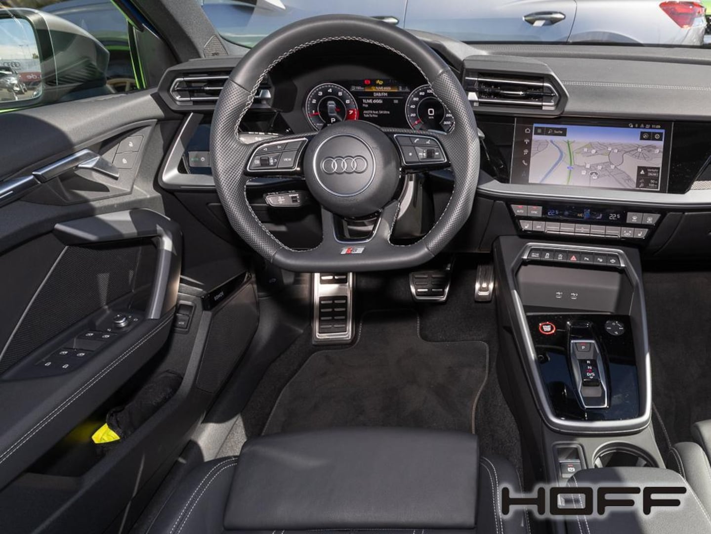 Bild über Audi S3 Limousine TFSI quattro S tronic - für weitere Informationen kontaktieren Sie den Audi Partner