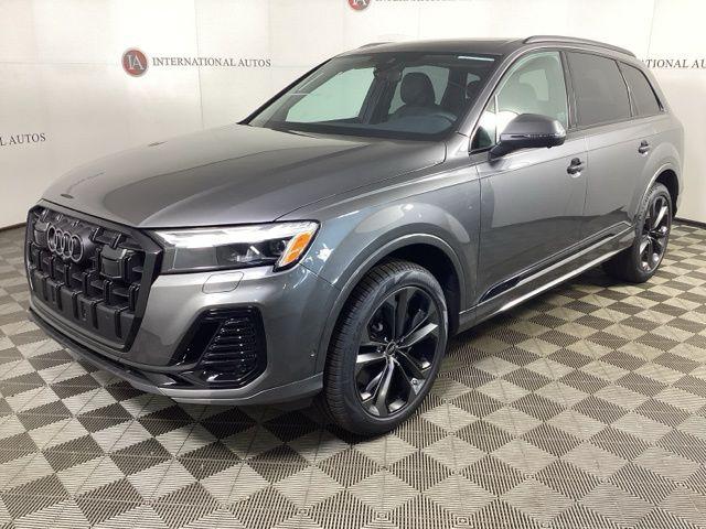2025 Audi Q7 55 Premium Plus quattro Tiptronic's photo