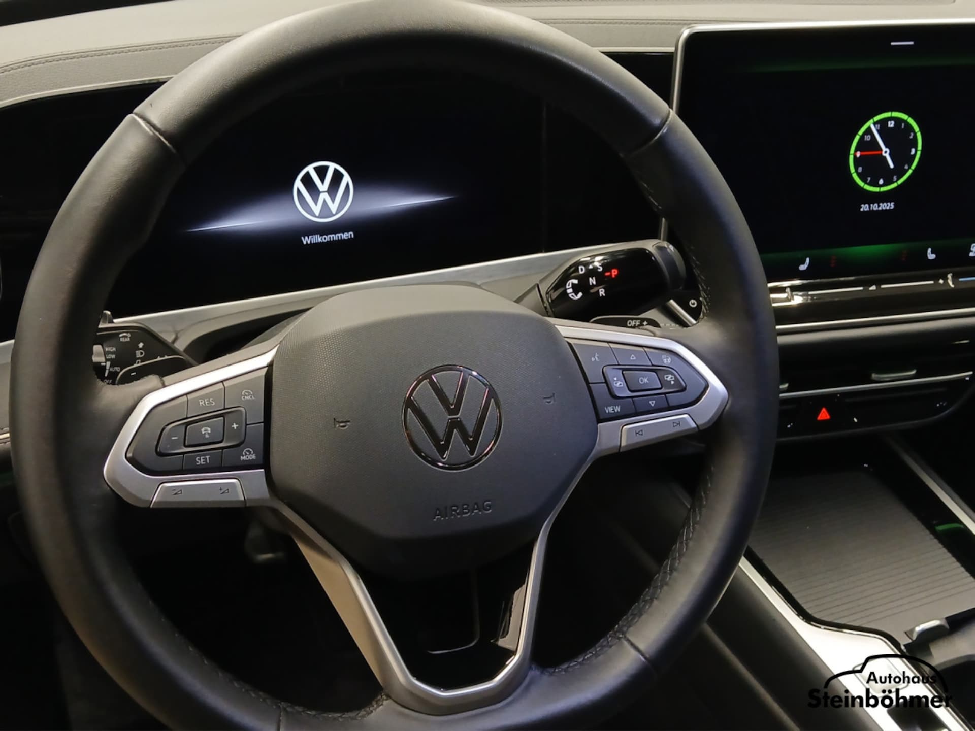 Volkswagen Passat Elegance