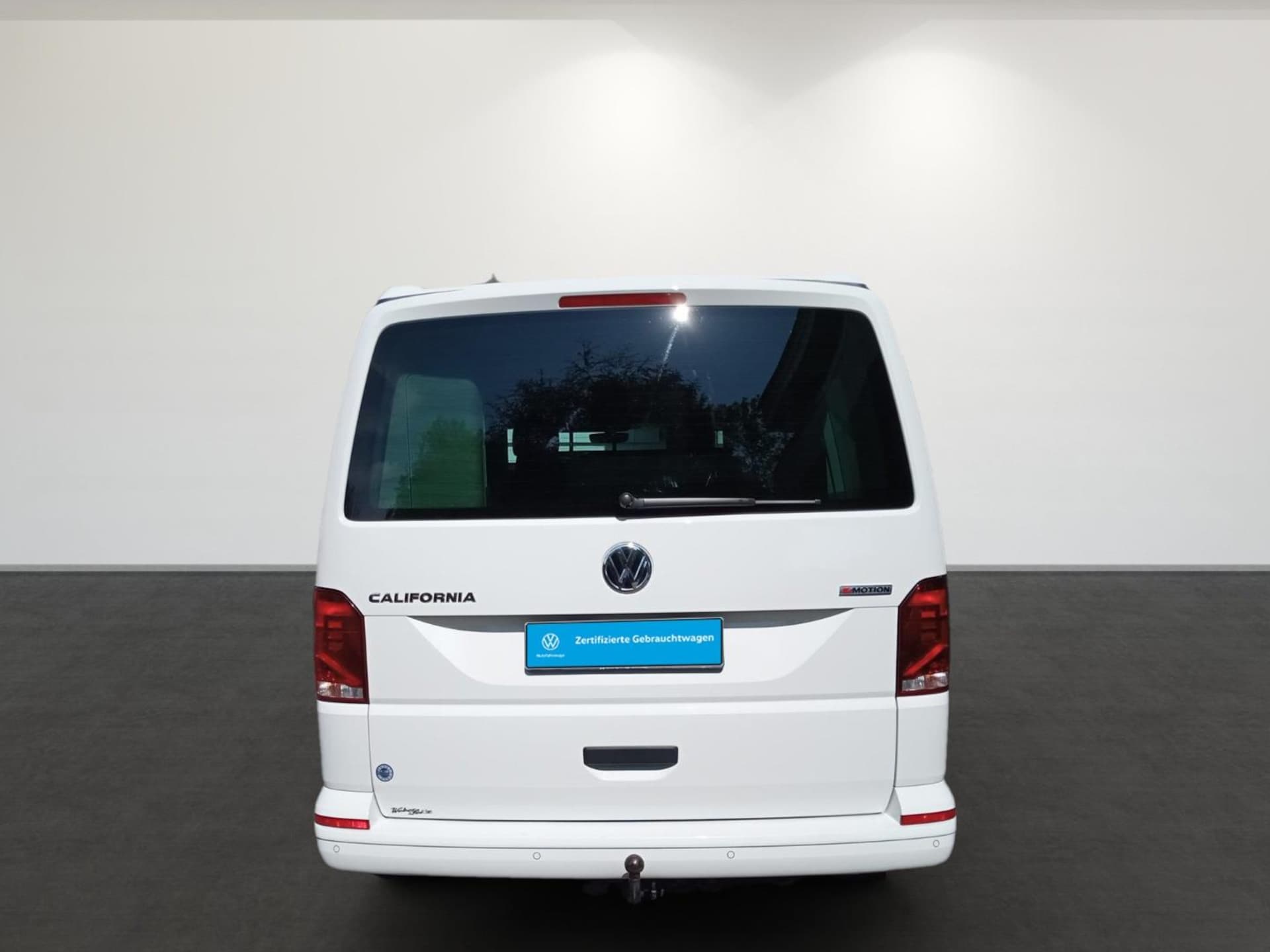 Volkswagen T6.1 California Coast