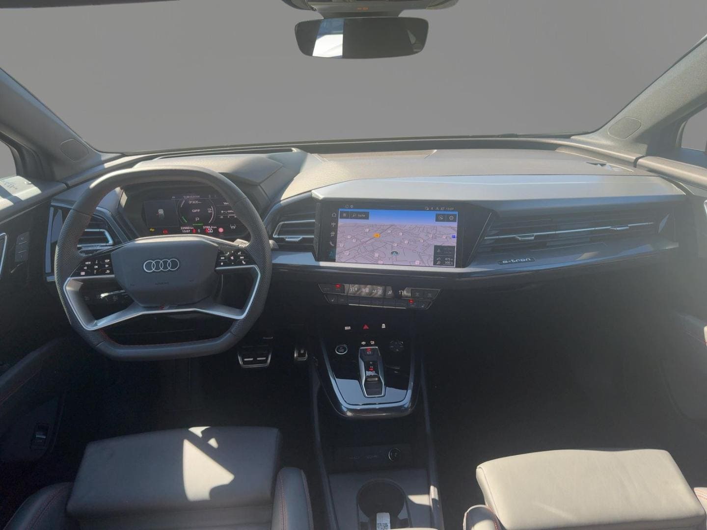 Bild über Audi Q4 Sportback e-tron 55 e-tron quattro - für weitere Informationen kontaktieren Sie den Audi Partner
