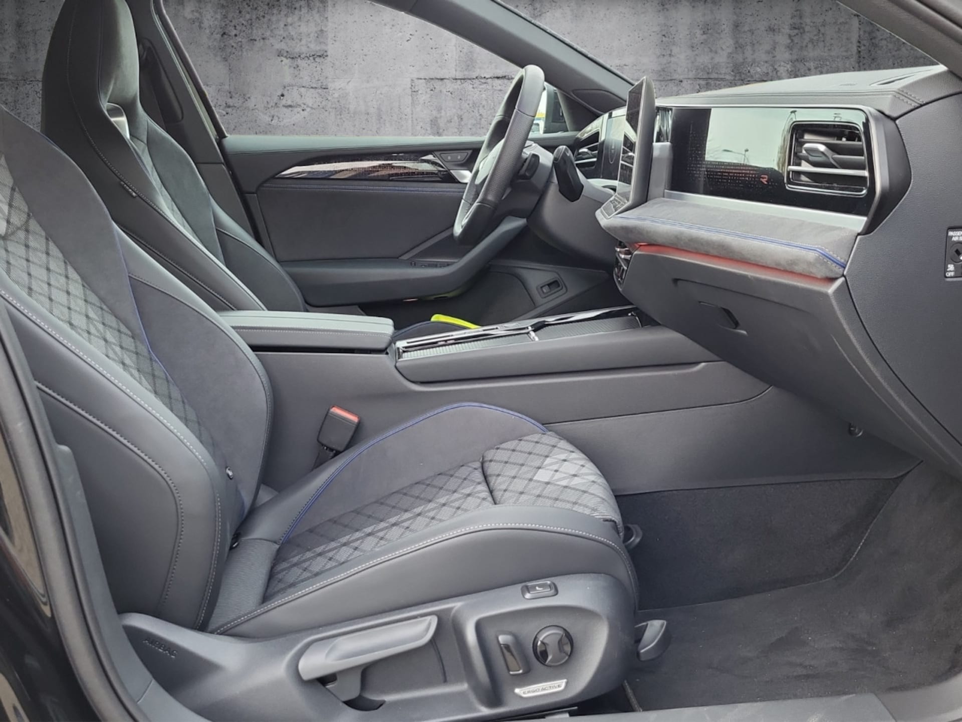 Volkswagen Passat R-Line