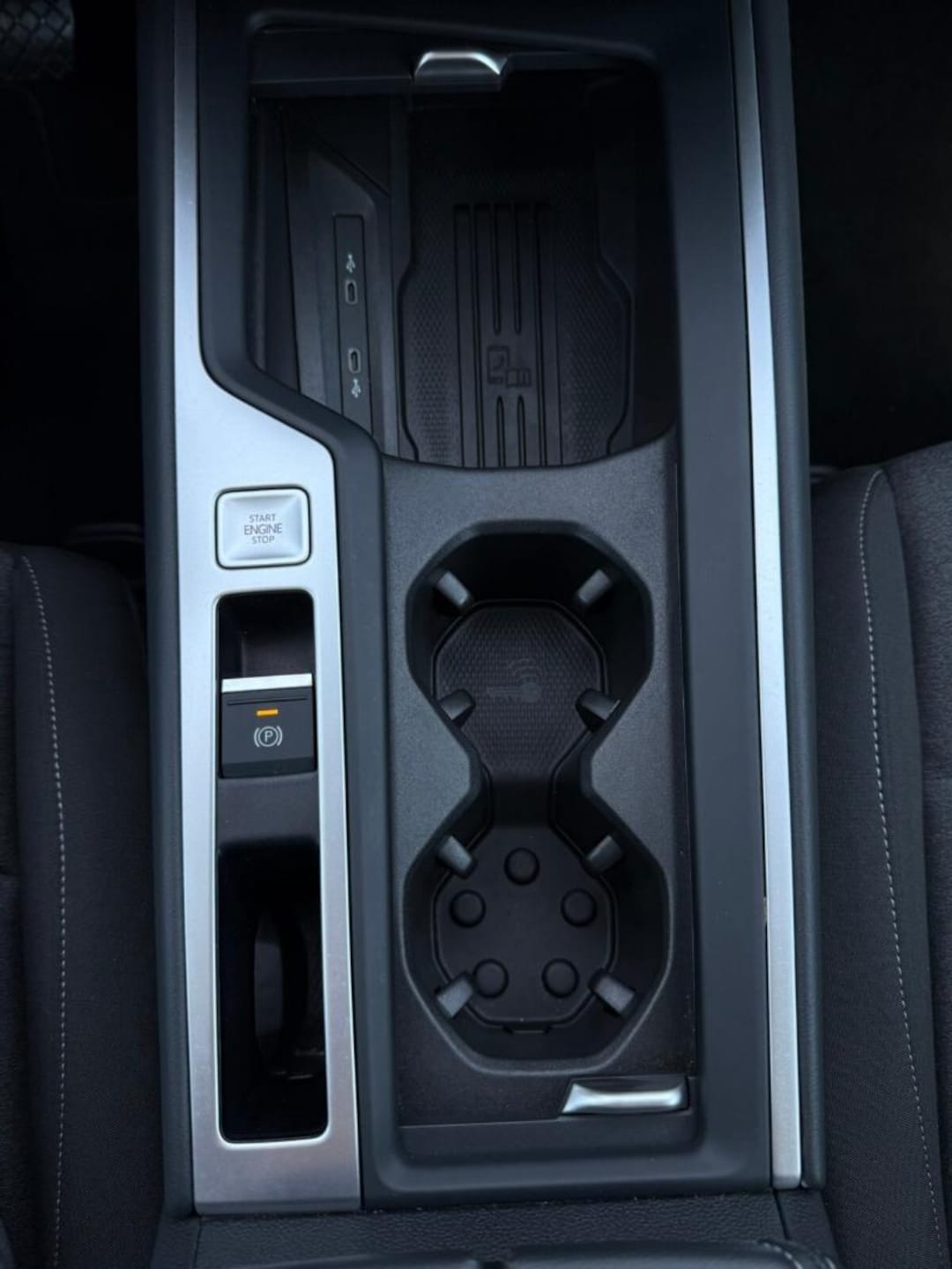 Volkswagen Passat Model bazowy