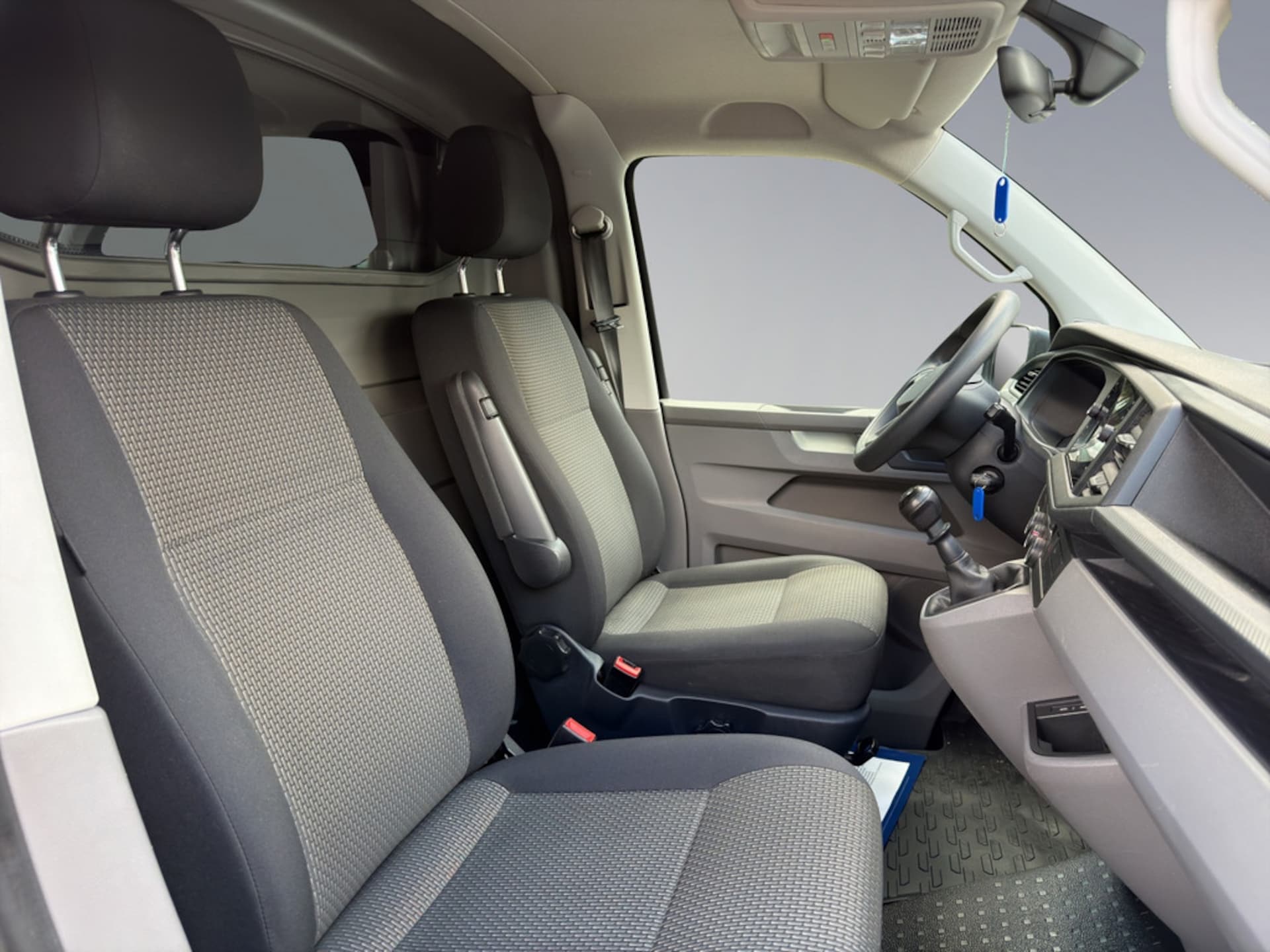 Volkswagen T6.1 Transporter Kasten kurzer Radstand