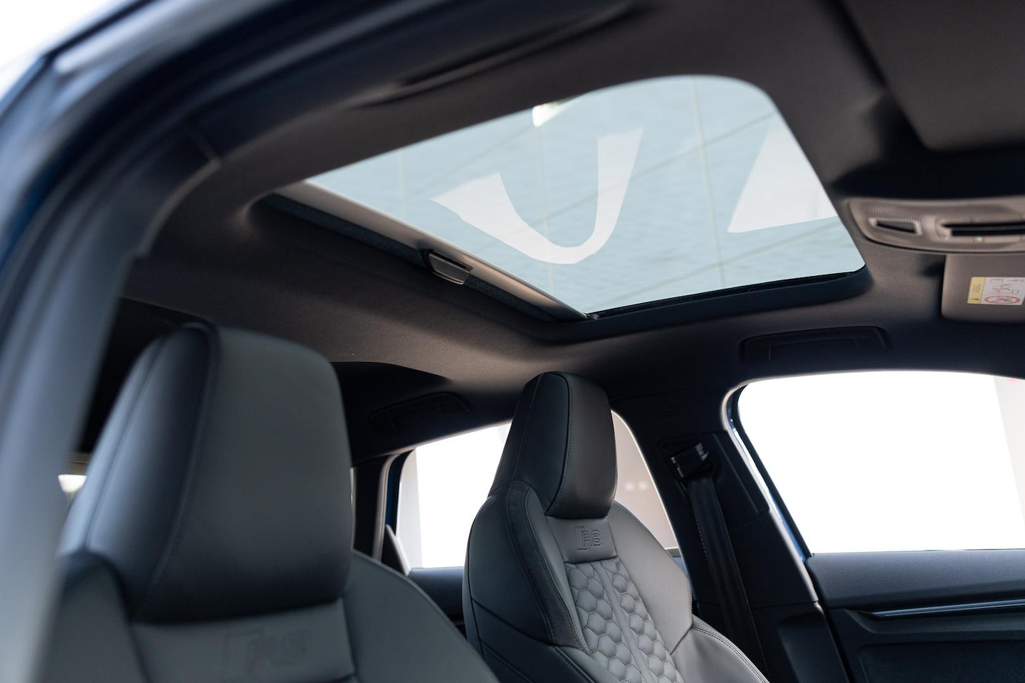 Image about Audi RS 3 Sportback TFSI quattro S tronic