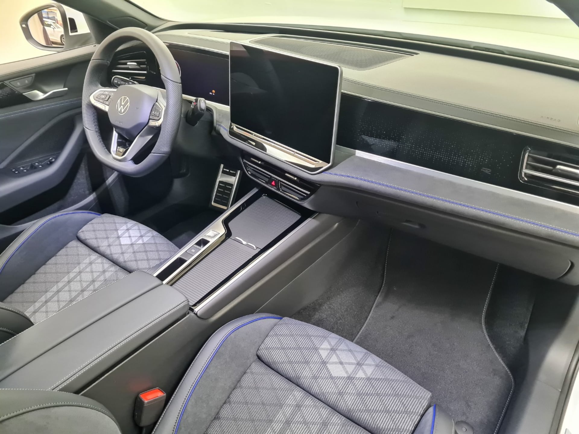 Volkswagen Passat R-Line