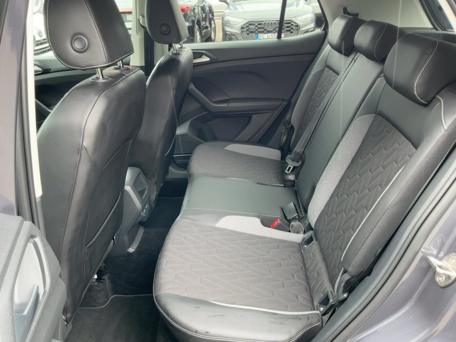 Volkswagen T-Cross – Bild 8
