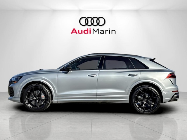 2026 Audi RS Q8 SUV performance