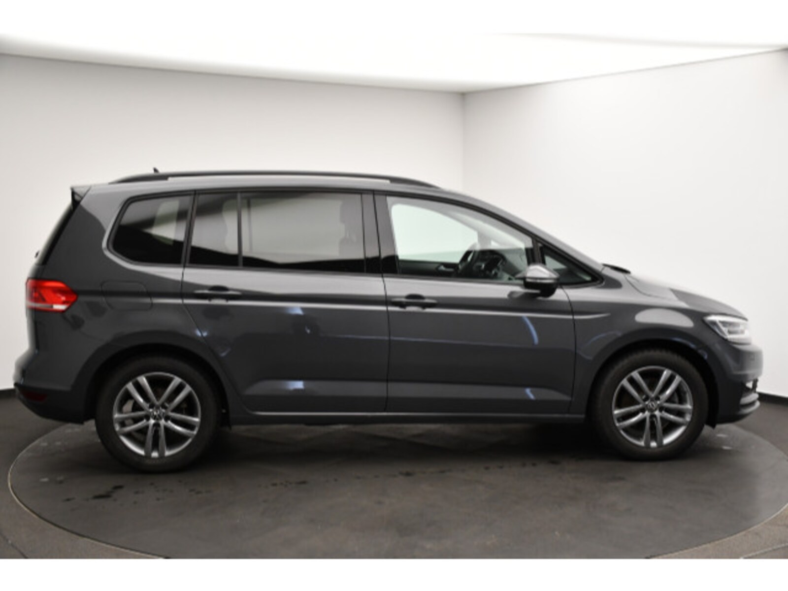 Volkswagen Touran – Bild 17