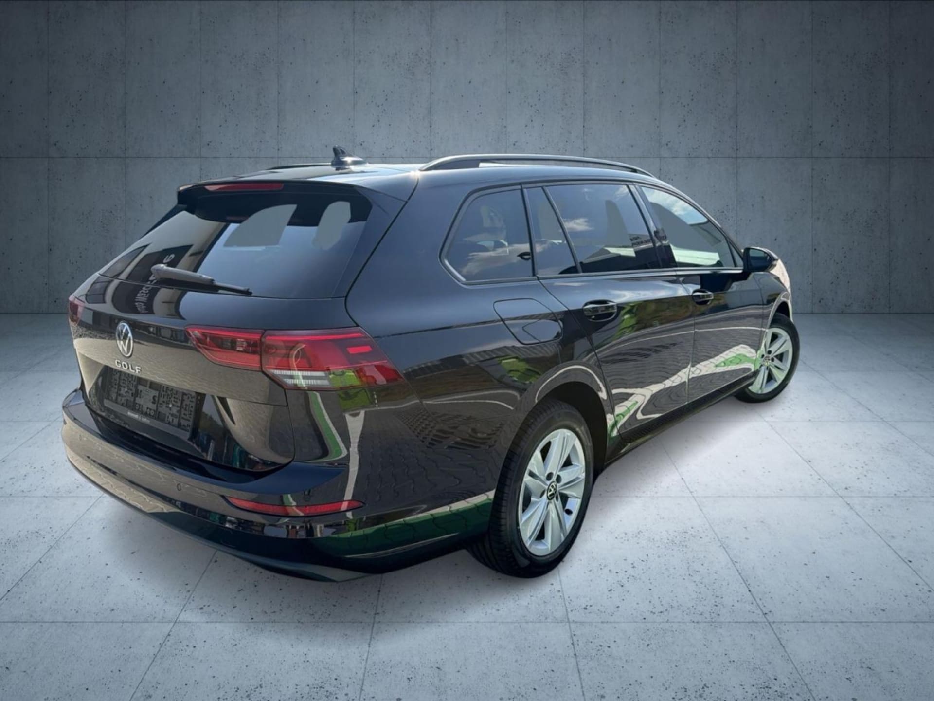 Volkswagen Golf Variant Life