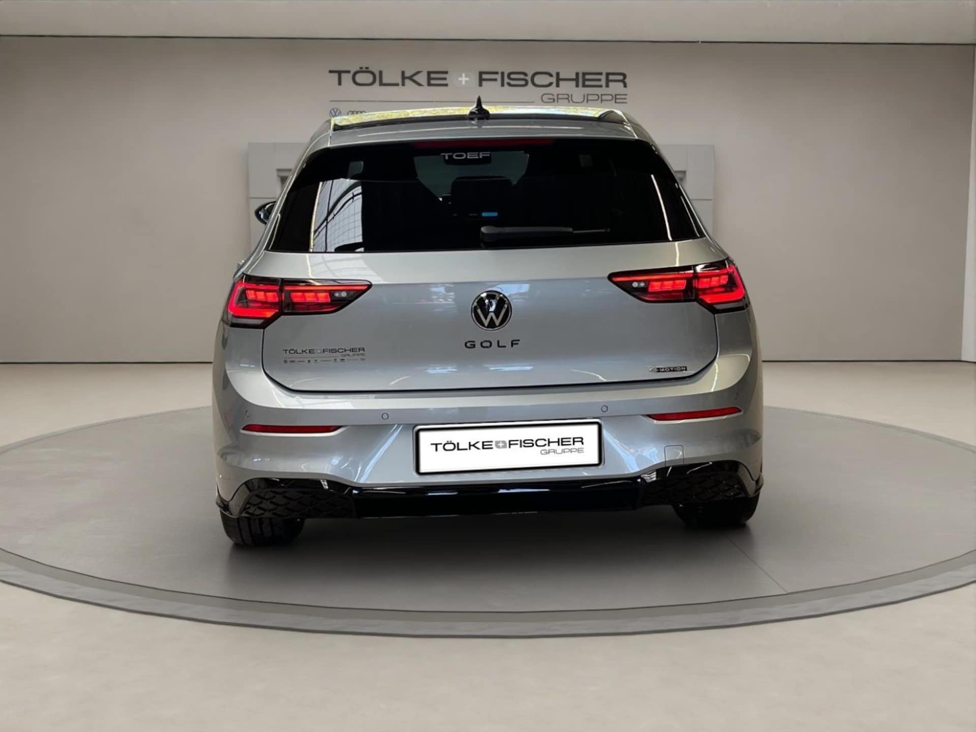 Volkswagen Golf R-Line